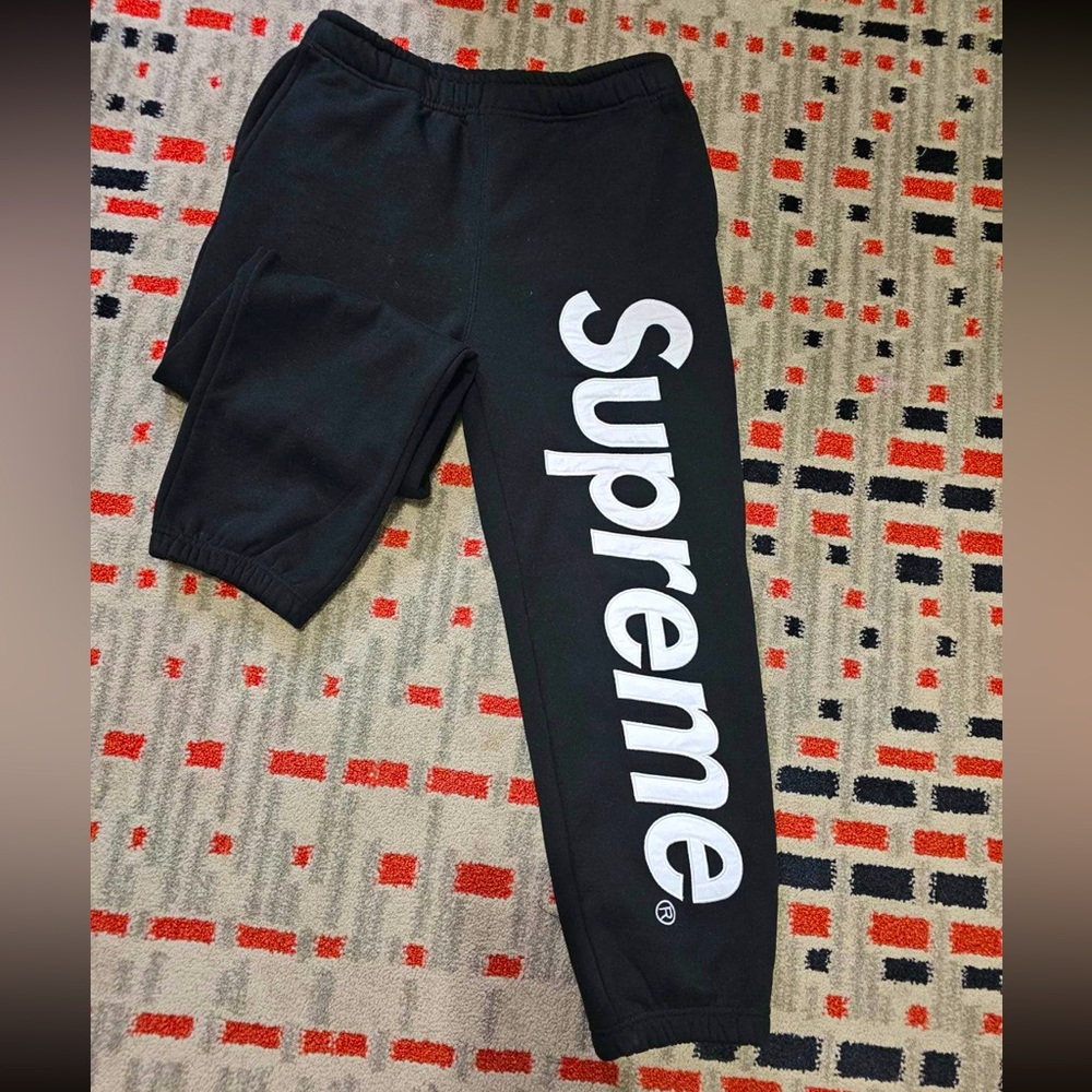 Supreme unisex sweatpants fw24 - Picture 2 of 7